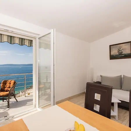 Apartament Nikolina *